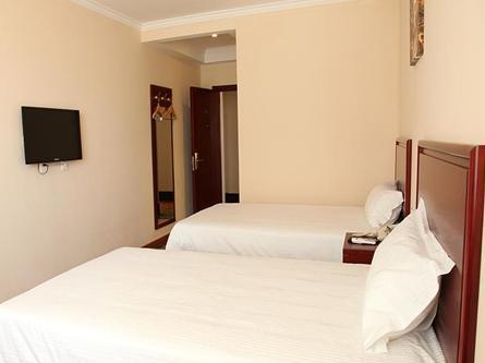 Greentree Inn Beijing Pinggu District Government Express Hotel Esterno foto